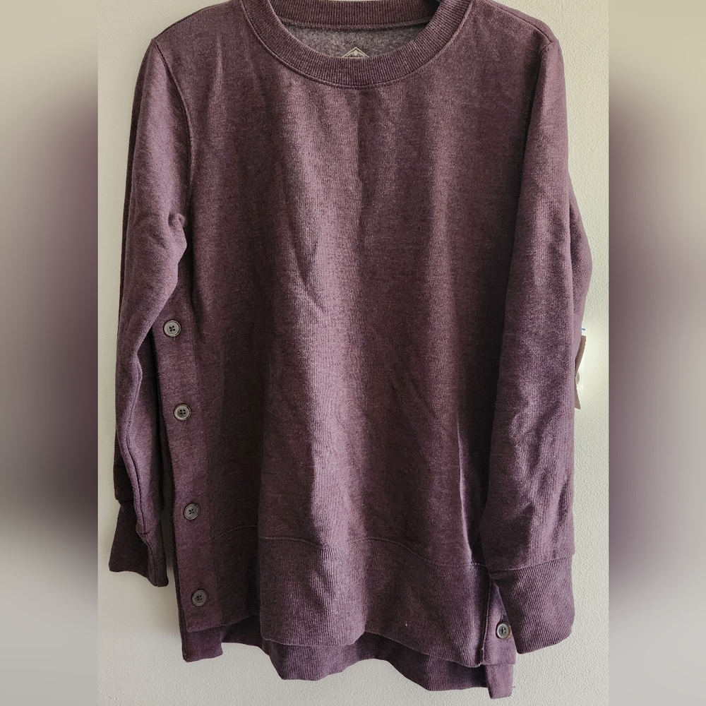NWT St. John's Bay Oversized Pullover Sweatshirt With Side Buttons Size Small